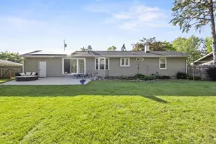 2663 Timber Ln, Green Bay, WI 54313 - Photo 4