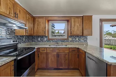 2545 Wildflower, Green Bay, WI 54311 - Photo 28