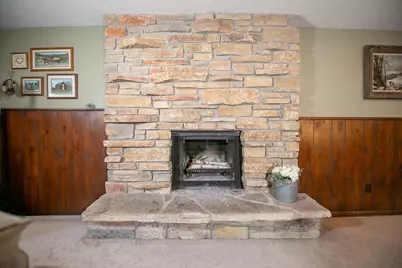 456 Pleasant Court, Neenah, WI 54956 - Photo 24
