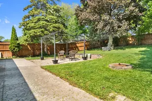 401 Bader St, Green Bay, WI 54302 - Photo 28