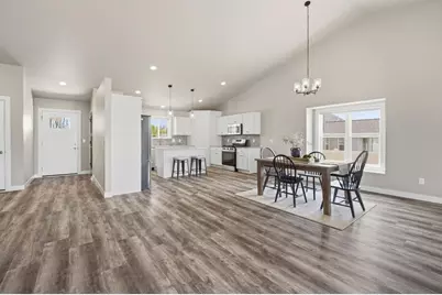 5749 N Sequoia Drive, Appleton, WI 54913 - Photo 6