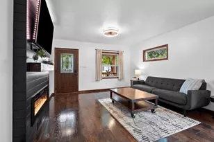 1324 W Rogers Ave, Appleton, WI 54914 - Photo 6