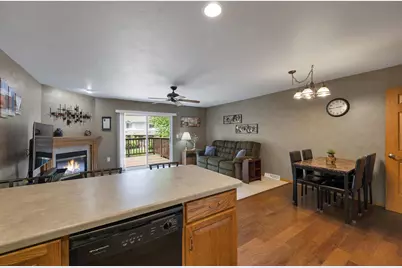 1909 Riverside Drive #H, Green Bay, WI 54313 - Photo 6