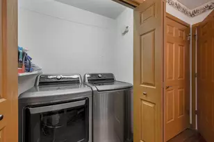 1909 Riverside Dr, Green Bay, WI 54313 - Photo 18