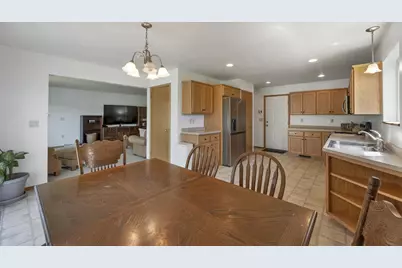 483 Madeline Lane, Little Suamico, WI 54141 - Photo 12