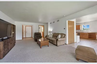 483 Madeline Lane, Little Suamico, WI 54141 - Photo 8