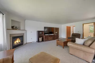 483 Madeline Lane, Little Suamico, WI 54141 - Photo 4