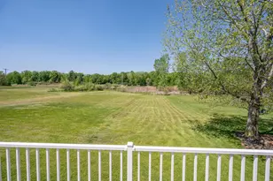 483 Madeline Ln, Little Suamico, WI 54141 - Photo 38