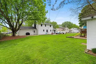 544 Hilltop Dr, Green Bay, WI 54301 - Photo 30