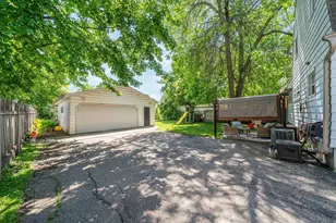 390 Elm St, Menasha, WI 54952 - Photo 30