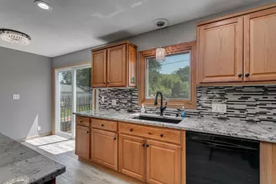 1805 E Marquette Street, Appleton, WI 54911 - Photo 6