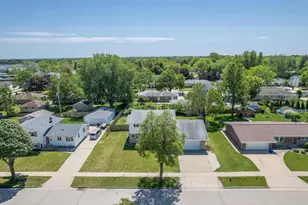 1805 E Marquette St, Appleton, WI 54911 - Photo 48