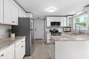 1267 Kill Deer Ln, Green Bay, WI 54313 - Photo 10