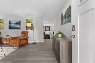 1267 Kill Deer Ln, Green Bay, WI 54313 - Photo 2