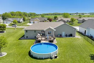 3660 Euro Ln, De Pere, WI 54115 - Photo 2