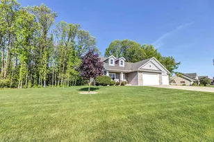 817 Woodrow St, Denmark, WI 54208 - Photo 40