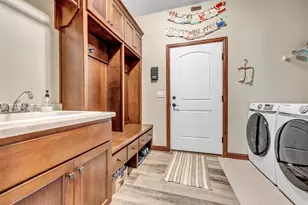 817 Woodrow St, Denmark, WI 54208 - Photo 12