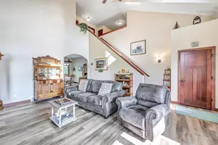 817 Woodrow St, Denmark, WI 54208 - Photo 6