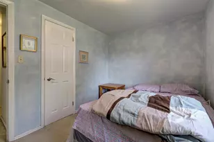 802 Suburban Dr, De Pere, WI 54115 - Photo 16