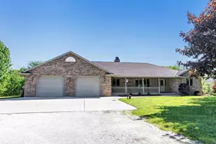 5813 North Ave, Denmark, WI 54208 - Photo 40