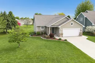 2924 Nandina Way, Green Bay, WI 54313 - Photo 28