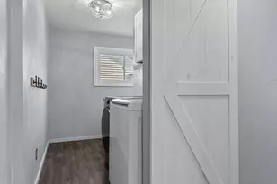 1516 Rugby St, Oshkosh, WI 54902 - Photo 14