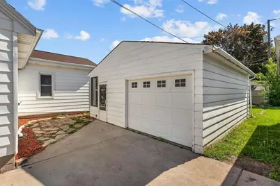 1516 Rugby Street, Oshkosh, WI 54902 - Photo 34