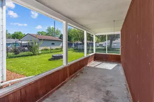 1516 Rugby St, Oshkosh, WI 54902 - Photo 36