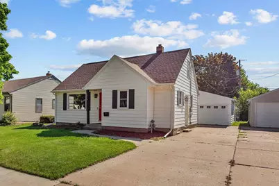 1516 Rugby Street, Oshkosh, WI 54902 - Photo 2