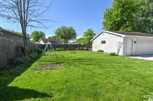 342 W Bell St, Neenah, WI 54956 - Photo 46