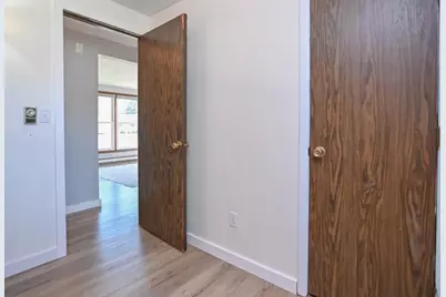 342 W Bell Street, Neenah, WI 54956 - Photo 30