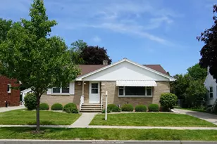 1142 Bond St, Green Bay, WI 54303 - Photo 1