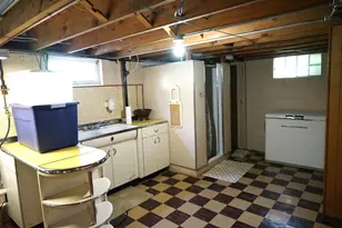 1142 Bond St, Green Bay, WI 54303 - Photo 24