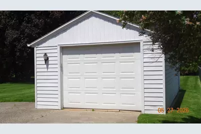 1142 Bond Street, Green Bay, WI 54303 - Photo 34