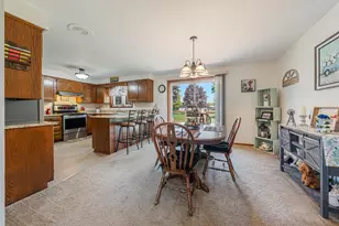 368 E Jefferson Ave, Cleveland, WI 53015 - Photo 6