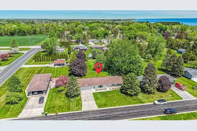 368 E Jefferson Avenue, Cleveland, WI 53015 - Photo 30