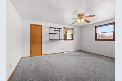 1833 Bond Street, Green Bay, WI 54303 - Photo 24