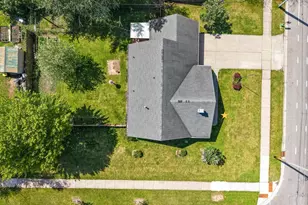 1833 Bond St, Green Bay, WI 54303 - Photo 60