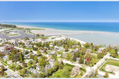 822 Dodge Street, Kewaunee, WI 54216 - Photo 2
