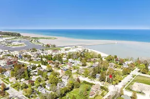 822 Dodge St, Kewaunee, WI 54216 - Photo 2