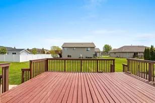 2311 Lawrence Dr, De Pere, WI 54115 - Photo 36
