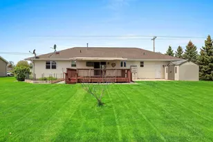 2311 Lawrence Dr, De Pere, WI 54115 - Photo 34