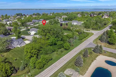 4366 Stonegate Court, Oshkosh, WI 54904 - Photo 10