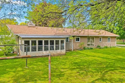 242 N Clinton Avenue, Clintonville, WI 54929 - Photo 44