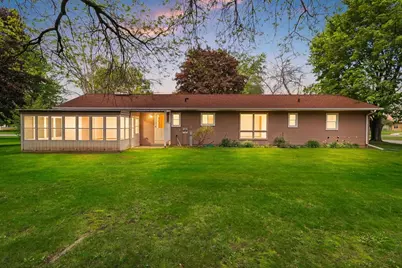 242 N Clinton Avenue, Clintonville, WI 54929 - Photo 42