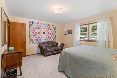 242 N Clinton Avenue, Clintonville, WI 54929 - Photo 28