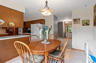 242 N Clinton Ave, Clintonville, WI 54929 - Photo 10