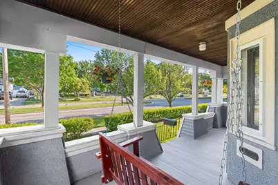 452 Nicolet Boulevard, Menasha, WI 54952 - Photo 2