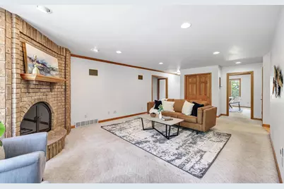 5543 River Oaks Drive, De Pere, WI 54115 - Photo 10