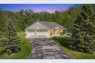 5543 River Oaks Drive, De Pere, WI 54115 - Photo 2